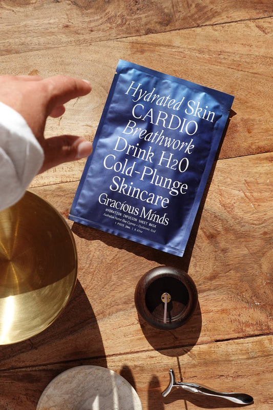 The Gracious Minds Hydration Infusion Mask is infused with a rich Australian Native Blue cypress and hyaluronic acid serum that penetrates deeply tohydrate and replenish your skin while increasing your skin's natural elasticity.