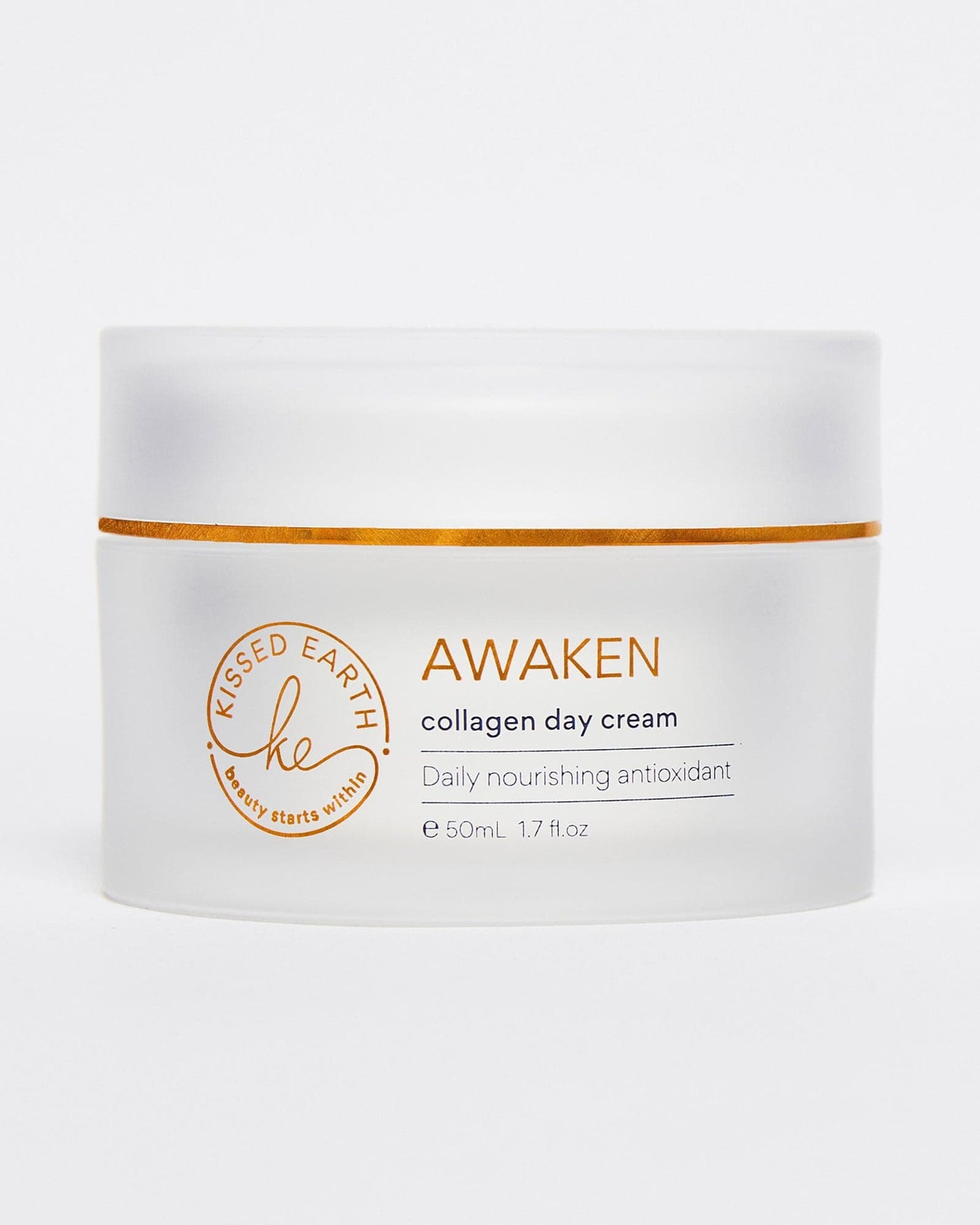 Kissed Earth Collagen Day Cream 50ml Awaken - Moisturising Collagen Day Cream
Daily nourishing collagen peptide cream with antioxidants
Start each day feeling beautiful with our Awaken Collagen Day Cream. This unique formula is a synergistic blend of active botanicals, our signature Collagen Peptides and Bulgarian Rose Absolute to help smooth fine lines and wrinkles, replenish moisture, protect the skin, and evoke a sense of well-being.