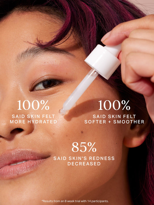 The Alpha-H Vitamin E Serum with 1% Ceramide Complex is a restorative first aid serum for all skin types formulated to support your skin's natural barrier function while calming and rehydrating dry, damaged and sensitive skin. Enriched with 1% ceramide complex, Vital ET, Macadamia seed oil, Evening primrose oil and Sweet almond oil, this serum is the big drink and richness your skin needs to rehydrate, plump and look lush and glowy, naturally.