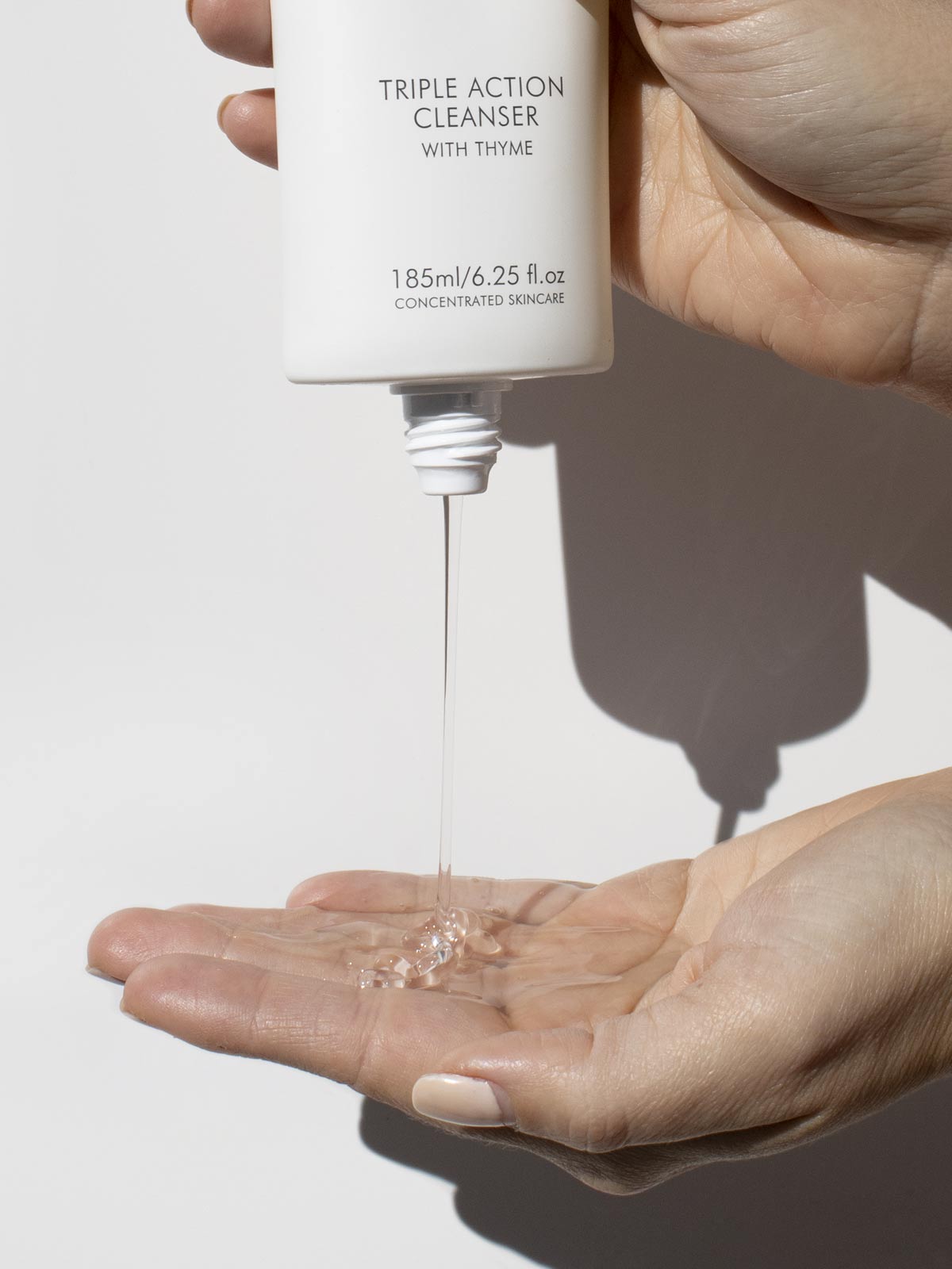 The Alpha-H Triple Action Cleanser is a soothing, multi-tasking cleanser for combination and oily skin types designed to remove makeup, dirt and pollution, while minimising excess oil and assisting in controlling breakouts.
Enriched with Aloe Vera, Cucumber extract and Thyme extract, this cleanser is fresh, deep cleaning powerhouse your skin needs without stripping it of all its hydration or compromising your skin barrier health. Gently prevent blemishes, break outs and congestion.