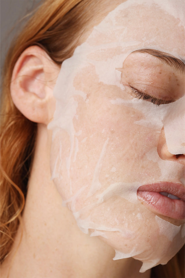 The Gracious Minds Hydration Infusion Mask is infused with a rich Australian Native Blue cypress and hyaluronic acid serum that penetrates deeply tohydrate and replenish your skin while increasing your skin's natural elasticity.