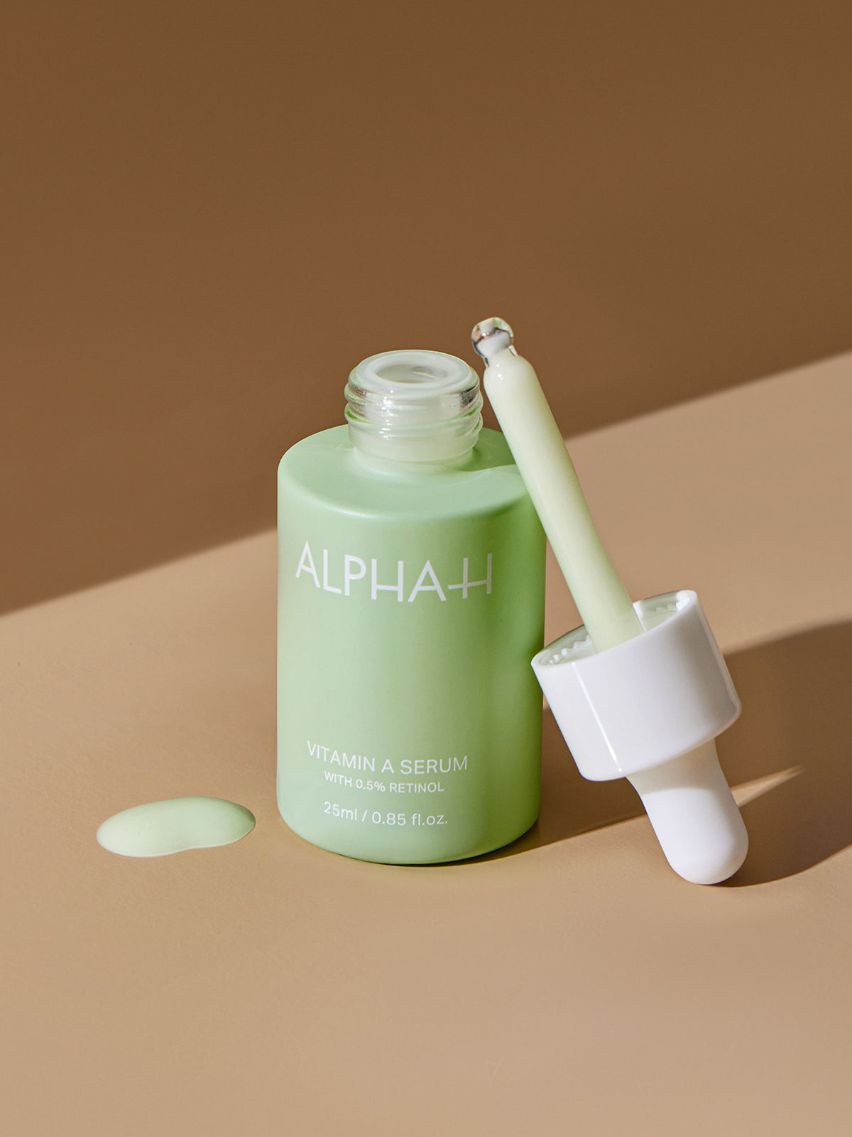 The Alpha-H Vitamin A Serum with 0.5% Retinol is a gentle Retinol serum formulated to accelerate skin renewal and enriched with antioxidant-rich Australian botanicals for a smooth, even and radiant complexion

Enriched with 0.5% retinol, Vegan squalane, Jojoba seed oil, Tomato fruit extract and Evening primrose oil this serum is the all-in-one power hitter your skin needs for hydration, fine lines and wrinkles, balancing oils and evening and brightening your skin tone!