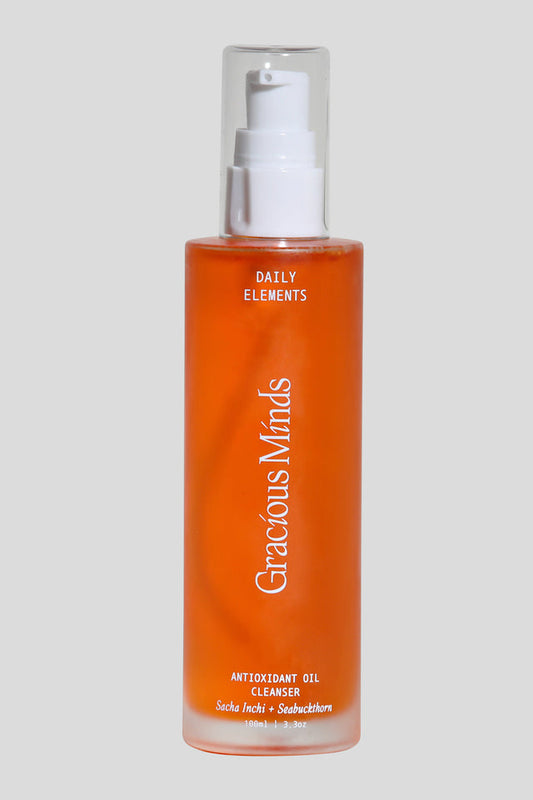 The Gracious Minds Daily Elements Antioxidant Oil to Instant Milk Cleanser is formulated with a silky blend of high strength antioxidants (including Sea buckthorn and Sacha Inchi) to counteract free radicals and pollution from the skin.

The Gracious Minds Daily Elements Antioxidant Oil to Instant Milk Cleanser deeply cleanses the pores and removes makeup, to reveal a fresh, revitalised complexion.

This gentle daily cleanser transforms from oil to a light milk and leaves skin feeling fresh and hydrated.